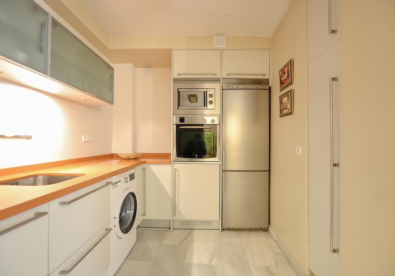 Acogedor Apartamento Junto A Calle Larios By Renthas Málaga Exterior foto